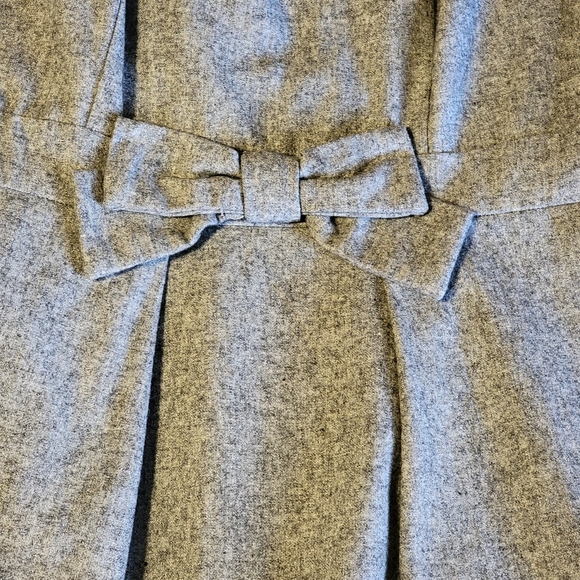 Grey dress - Picture 2 of 4